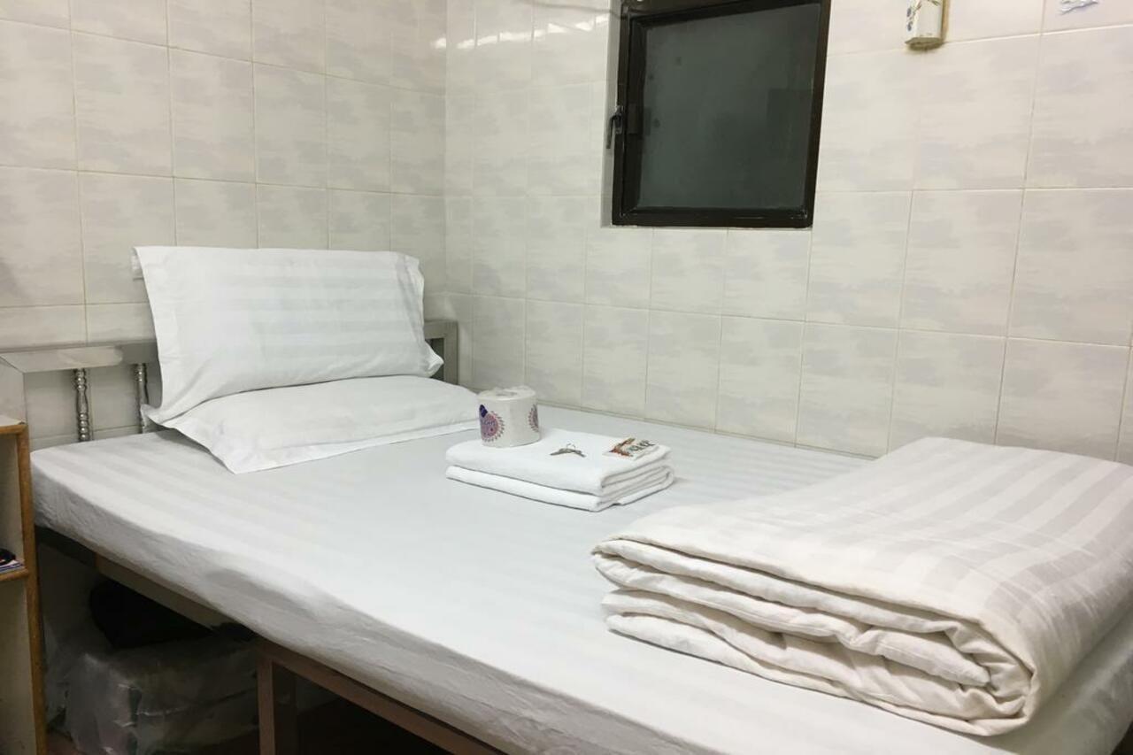 New Yan Yan Guest House Reception 9Th Floor Flat E4 E6 Hong Kong Ngoại thất bức ảnh