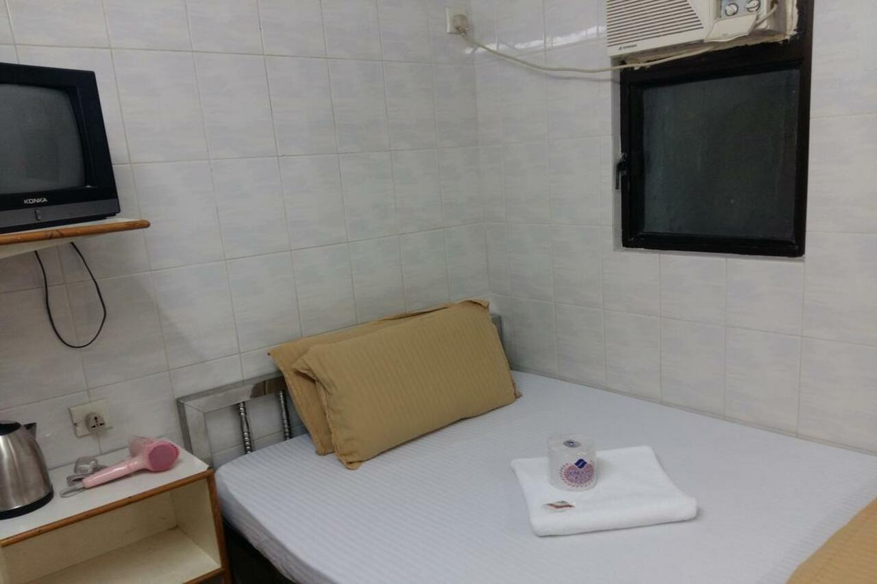 New Yan Yan Guest House Reception 9Th Floor Flat E4 E6 Hong Kong Ngoại thất bức ảnh