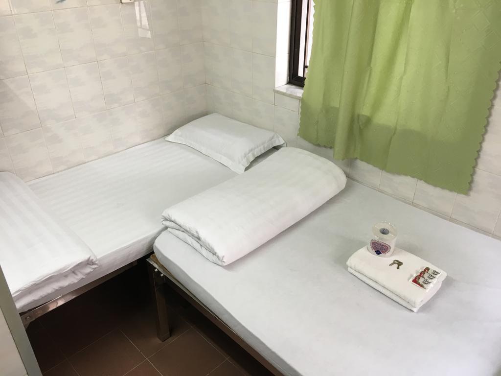 New Yan Yan Guest House Reception 9Th Floor Flat E4 E6 Hong Kong Ngoại thất bức ảnh