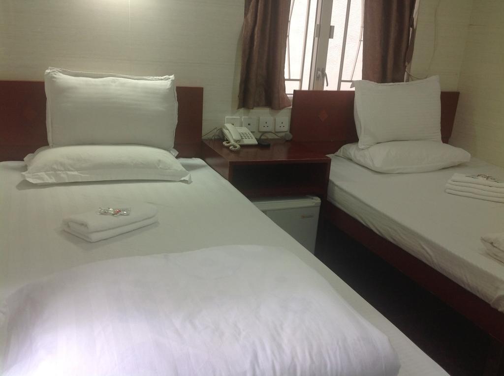 New Yan Yan Guest House Reception 9Th Floor Flat E4 E6 Hong Kong Ngoại thất bức ảnh